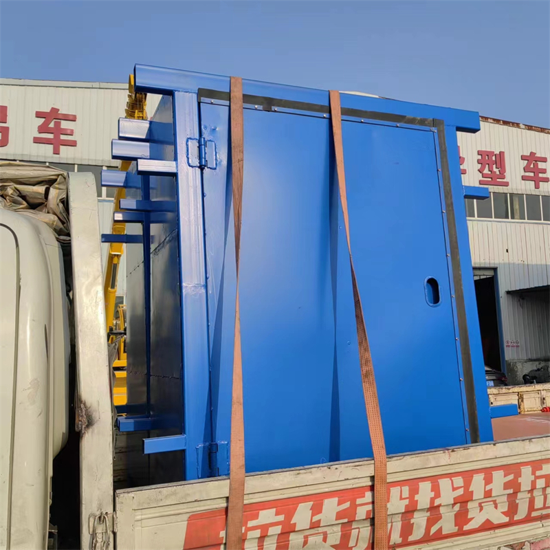 防突風(fēng)門在山東濟(jì)寧裝車發(fā)往云南昆明